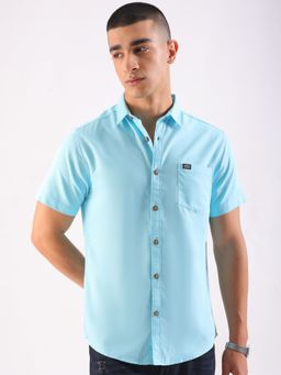 The Indian Garage Co - Men Slim Fit Solid Half Sleeves Cutaway Collar Casual Shirt Blue