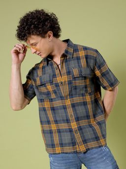 The Indian Garage Co - Men Boxy Fit Checks Half Sleeves Casual Shirt