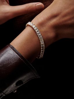 MISS JO - Emerald Cut Soliaire Tennis Bracelet
