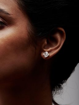 MISS JO - Square Shaped Solitaire Stud Earrings