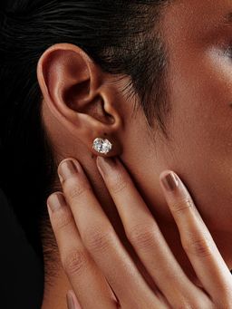 MISS JO - Oval Shaped Solitaire Stud Earrings