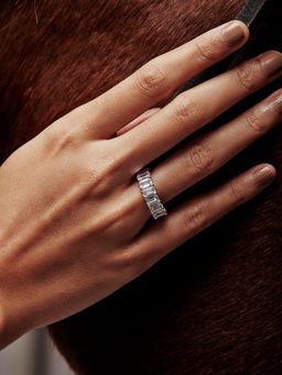 MISS JO - Emerald Cut Solitaire Wedding Bands