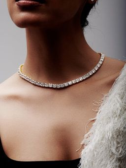 MISS JO - Square Shaped Solitaire Necklace