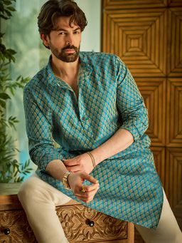 SOJANYA - Mens Jacq Silk Peacock blue Self design Kurta & Off-White Churidar Pyjama (Set of 2)