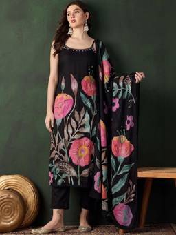 Gahan - Womens Black Kurta and Pant with Printed Dupatta