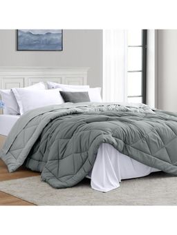 Indra's - Grey 100% Microfibre 150 Gsm Double Reversible Comforter