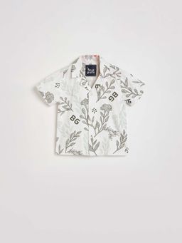 Blue Giraffe - Boys White Printed Shirt