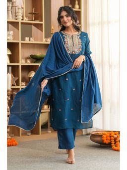 Scakhi - Women Teal Embroidered Kurta with Pant and Dupatta