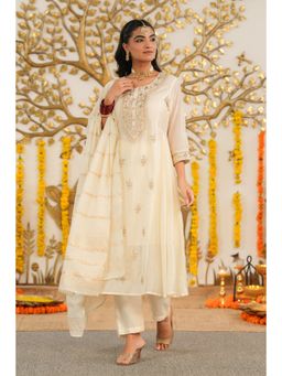 Scakhi - Women Ivory Embroidered Anarkali Kurta with Pant and Dupatta