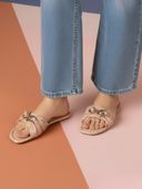Nude color option, Sold out, Currently selected