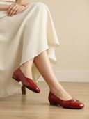 Maroon color option, Sold out, Currently selected