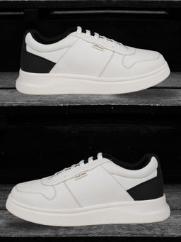 EZOK - White Trendy and Comfortable Mens Synthetic Sneakers