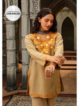 House of Chikankari - Kasmira Aari Woollen Short Kurta