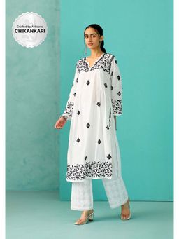 House of Chikankari - Chikankari Woven Long Kurta