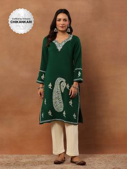 House of Chikankari - Aari Woollen Kurta Set - Green
