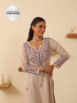 House of Chikankari - Chikankari Women Cotton Kurta - Beige