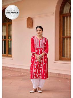 House of Chikankari - Cotton Chikankari Solid Women's Long Kurta - Red