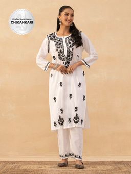 House of Chikankari - White Cotton Chikankari Solid Womens Long Kurta
