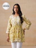 Yellow color option, Currently selected