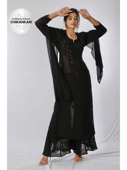 Label Aishwaryrika - Noir Chikankari Kurta (Set of 3)
