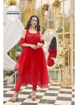 Label Aishwaryrika - Poppy Red Chikankari Sleeveless Kurta (Set of 3)