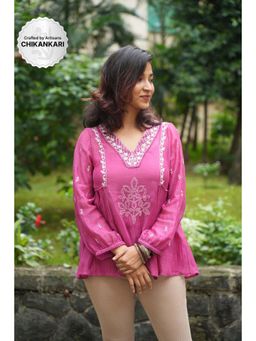 PANTS AND PAJAMAS - Berry Chikan Chanderi Mull Top