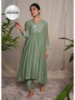 PANTS AND PAJAMAS - Moss Green Chikan Chanderi Mull Kurta & Cotton Silk Pant (Set of 2)