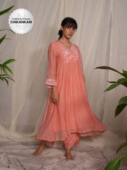 PANTS AND PAJAMAS - Peach Chikan Chanderi Mull Kurta
