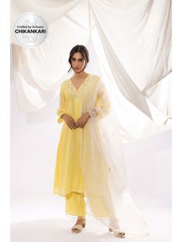 PANTS AND PAJAMAS - Light Yellow Chanderi Mull Chikan Kurta with Pant & Dupatta (Set of 3)