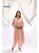 Pink color option, Currently selected