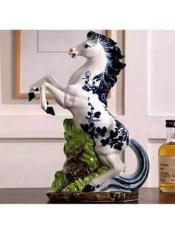 Smokey Cocktail - Porcelain White Grace Horse Decor