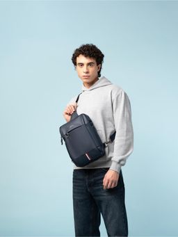 Tommy Hilfiger - Unisex Crossbody Sling Bag Heath - Navy Blue