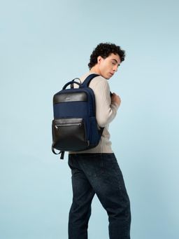 Tommy Hilfiger - Unisex Laptop Backpack Airvane - Navy Blue