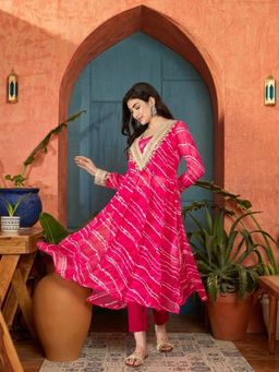 Stylum - Pink Leheriya Printed Georgette Anarkali Kurta With Pant