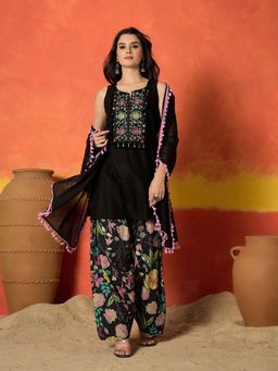 Stylum - Black Embroidered Cotton Kurti With Farshi Salwar & Dupatta