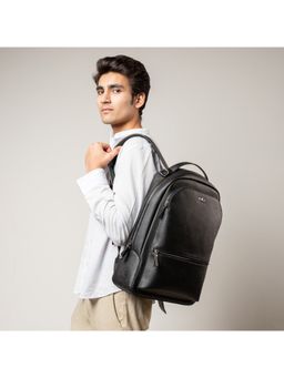 Eske - Mikel Black Solid Vegan Leather 14.5 L Unisex Backpack Fits 15" Inch Laptop