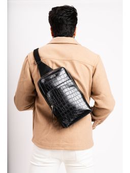 Eske - Brio Black Textured Genuine Leather Sling Pack