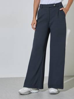 Styli - Women Grey Textured Polyester Pant