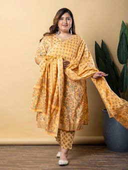 Readiprint - Women Yellow Floral Kurta with Pant and Dupatta (Set of 3)