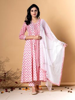 Readiprint - Women Pink Floral Kurta with Pant and Dupatta (Set of 3)