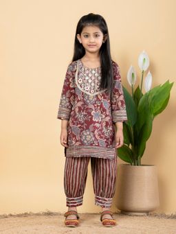 Readiprint - Girls Maroon Printed Kurti with Salwar (Set of 2)