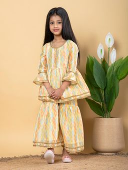 Readiprint - Girls Green Printed Kurti with Sharara (Set of 2)