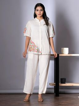 Readiprint - Women Off White Embroidered Co-Ord (Set of 2)