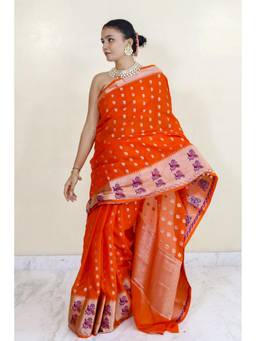 THE WEAVERS SHOP BY RAAVI - Orange Silk Blend Woven Saree with Unstitched Blouse