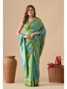 THE WEAVERS SHOP BY RAAVI - Green Silk Blended Woven Saree with Unstitched Blouse