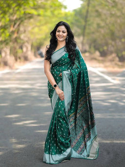 Anjaneya Sarees - Green Woven Designer Banarasi Silk Kanjivaram Saree with Unstitched Blouse