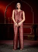 Maroon color option, Currently selected