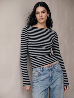 Outzidr - Black Boat Neck Striped Fitted Top