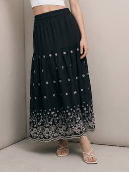 Outzidr - Black Long Embroidered Skirt