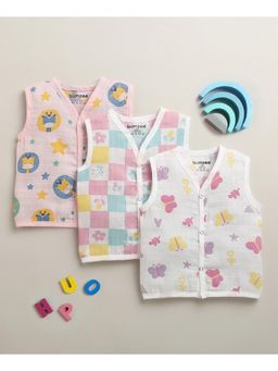 Bumzee - Girls White Muslin Printed Jablas (Pack of 3)